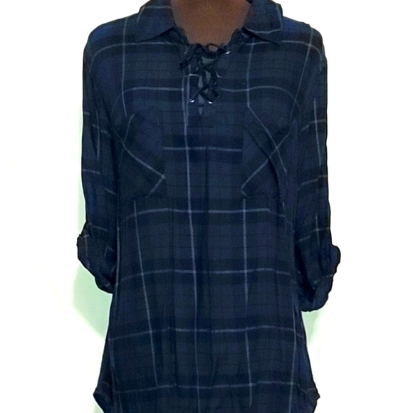 Knox Rose Tops - Knox Rose Blue Plaid Button Down Tunic